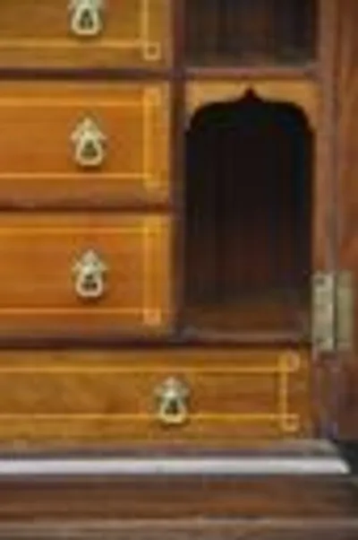 Cabinet thumbnail 3