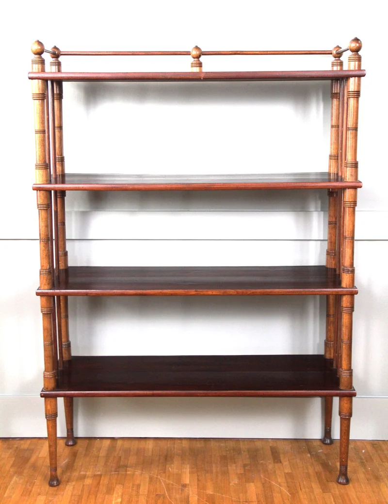 Étagère faux bamboo - Meubel › Bijzetmeubels - €350.00 - Open rek met vier legplanken. Hout in vorm van bamboe gedraait.
91 x 31cm; 129cm hoog.
Vintage