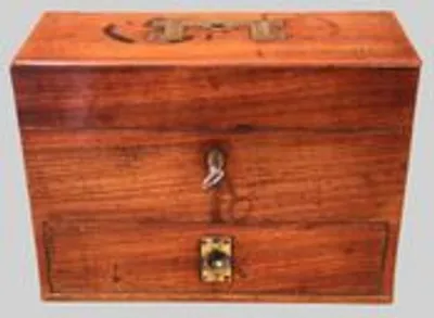 Georgean apothekerskistje thumbnail 1