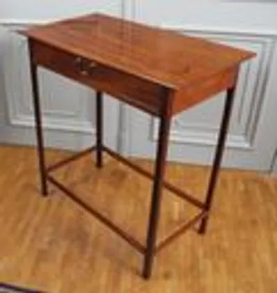 Georgean bijzettafeltje thumbnail 2