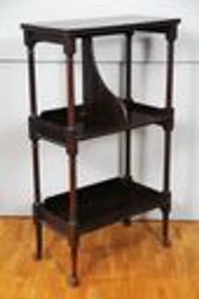 Georgean boekenstandje thumbnail 2