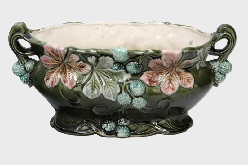 Jardinière ca 1930-1940 - Porselein › Cachepots - €125.00 - Niet gemerkte jardinière
38x17cm, 16cm hoog