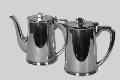 Koffie- en warmwaterkennetje