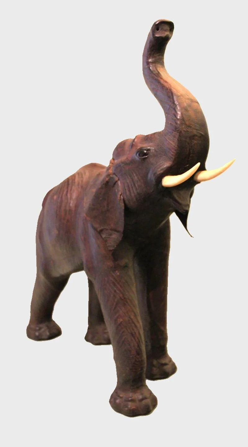 Olifant in leder - Diversen › Figuren - 50cm breed, 50cm hoog