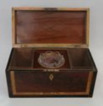 Mahoniehouten theedoos thumbnail 3