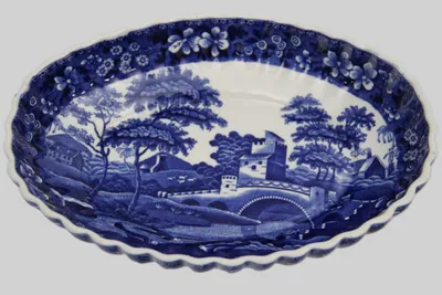 Ovale schaal met opstaande rand