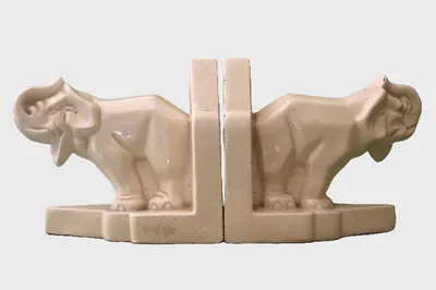 Paar boekensteunen olifantmotief (2)