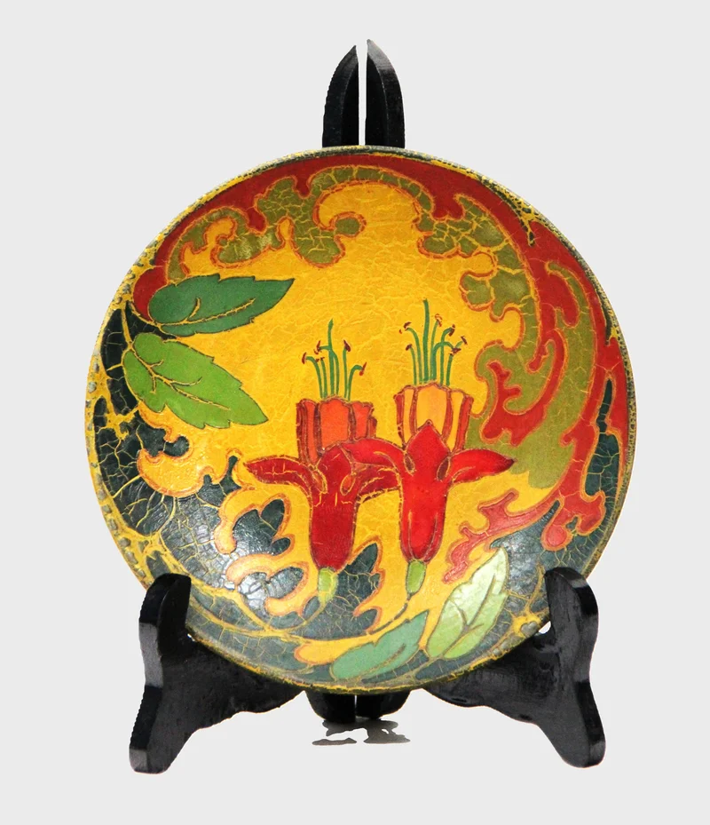 Paar Duitse art nouveau borden - Porselein › Borden - €60.00 - Paar kleine sierborden met de hand beschilderd, ongeglazuurd.
16cm diameter
Art Nouveau periode, ca 1900
Duitsland

