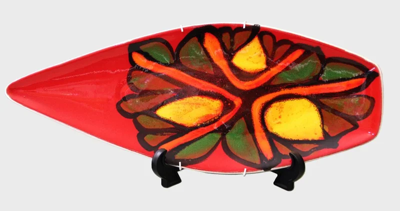 Poole schotel (2) - Porselein › borden - €85.00 - Schotel gemerkt Poole met decor van Rosin St Clayre
1971-1973
44x18 cm