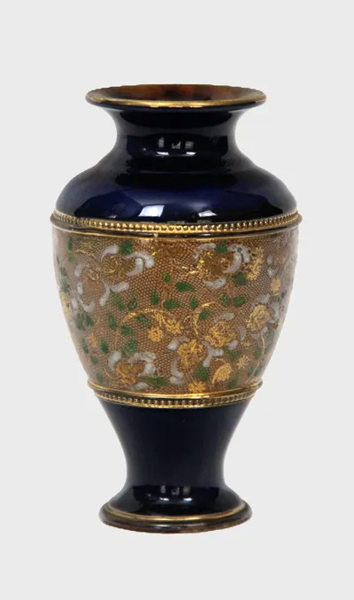 Royal Doulton vaasje (2)