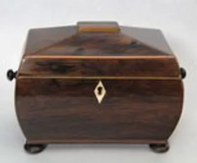 Theekistje in palissanderhout thumbnail 1