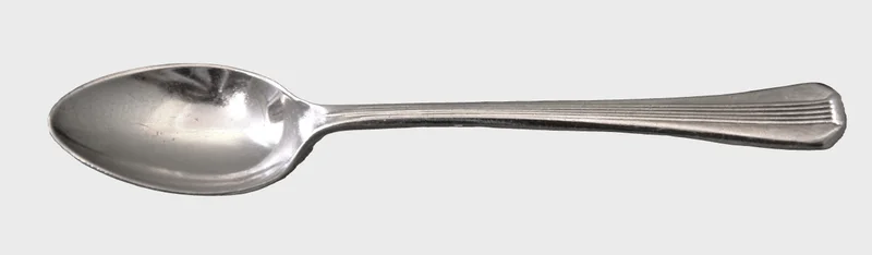 Theelepeltjes - Zilver › Serviesgoed - €22.00 - Set van zes verzilverde theelepeltjes in originele doos.
Gemerkt EPNS A1 (duidt op hoger gehalte zilver), GH Silvaseal
Vroege 20e eeuw