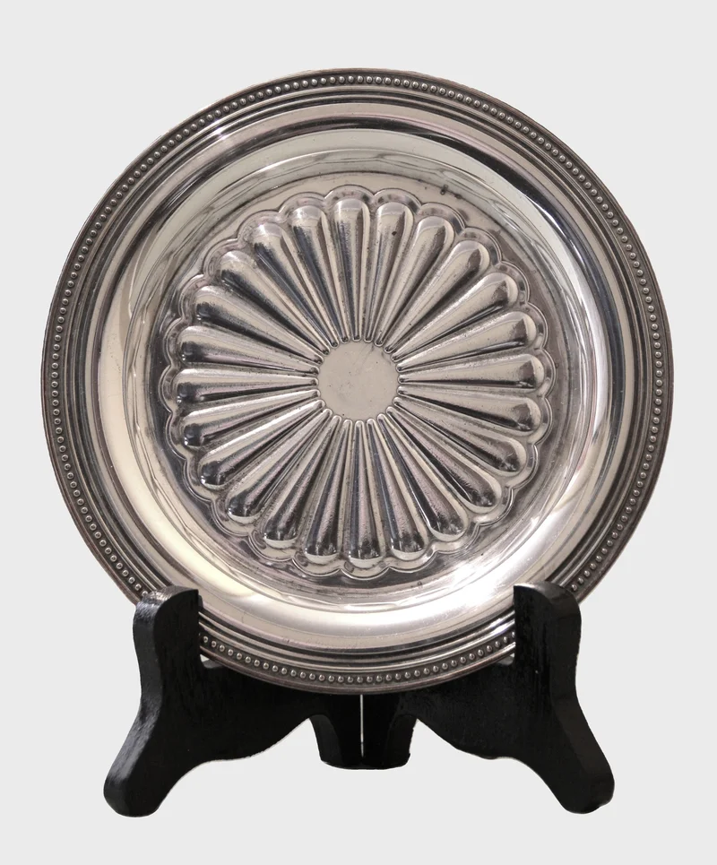 Verzilverd schaaltje - Zilver › Plateau's - 15cm diameter
Christofle
20e eeuw