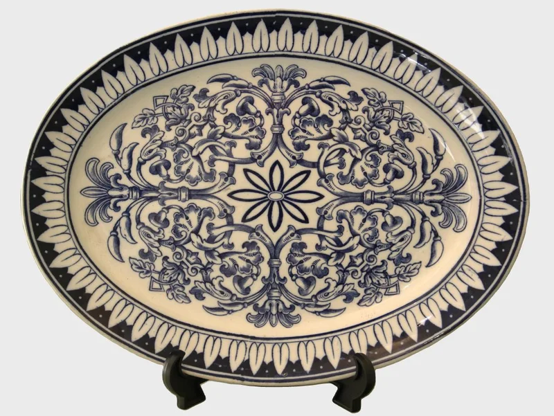 Victoriaans dienbord - Porselein › Borden - €60.00 - Gemerkt Brown-Westhead More & Co
39x30 cm
1862-1904