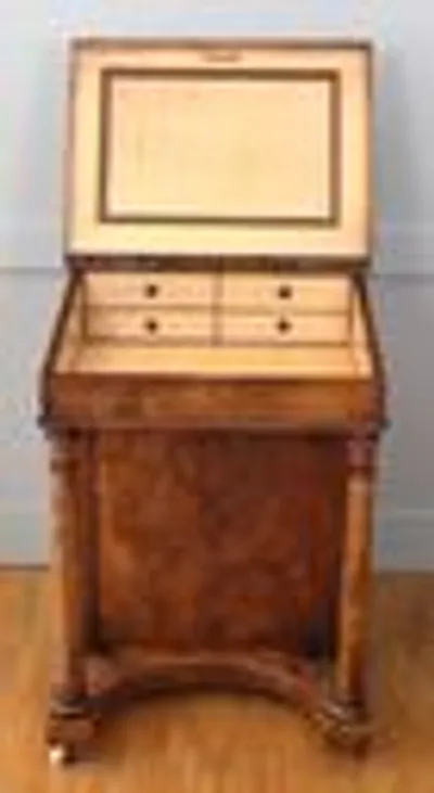 Victoriaanse Davenport bureau thumbnail 3
