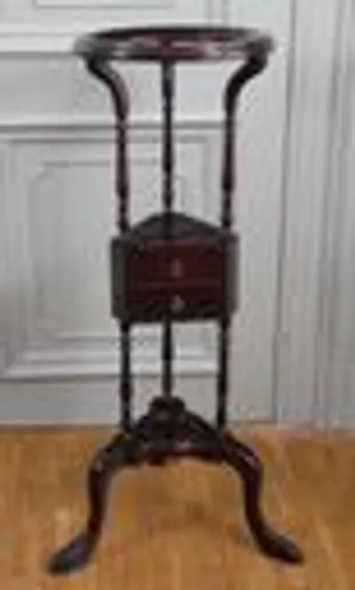 Victoriaanse staander thumbnail 1