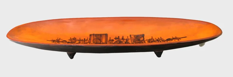 Vintage schaal - Porselein › Schalen - €115.00 - 50cm lang en 15cm breed.
Ca 1960-1970