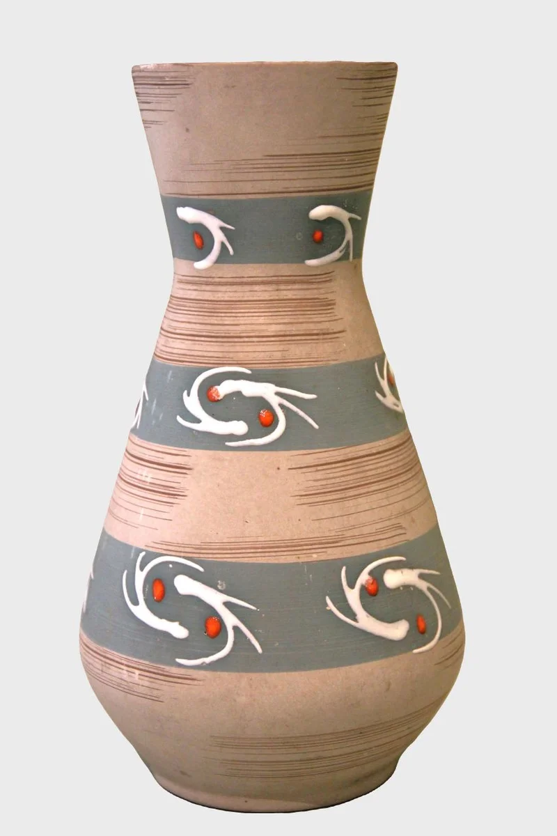 Vintage vaas (8) - Porselein › Vazen - €45.00 - Vaas, gemerkt West Germany
24cm hoog, 13cm diameter
1950-1970