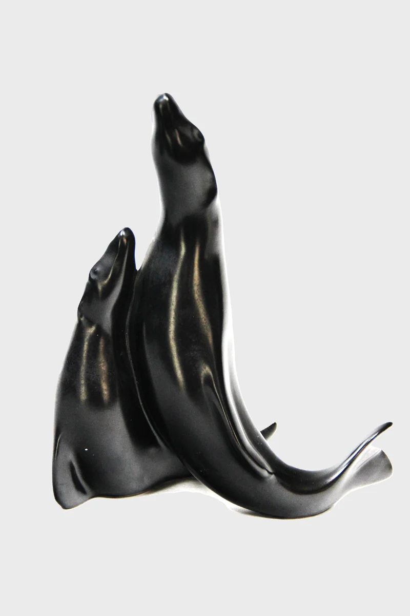 Zeehonden - Porselein › Figuren - €65.00 - 20cm hoog
20e eeuw